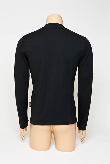 Crew_Neck_Black_Back